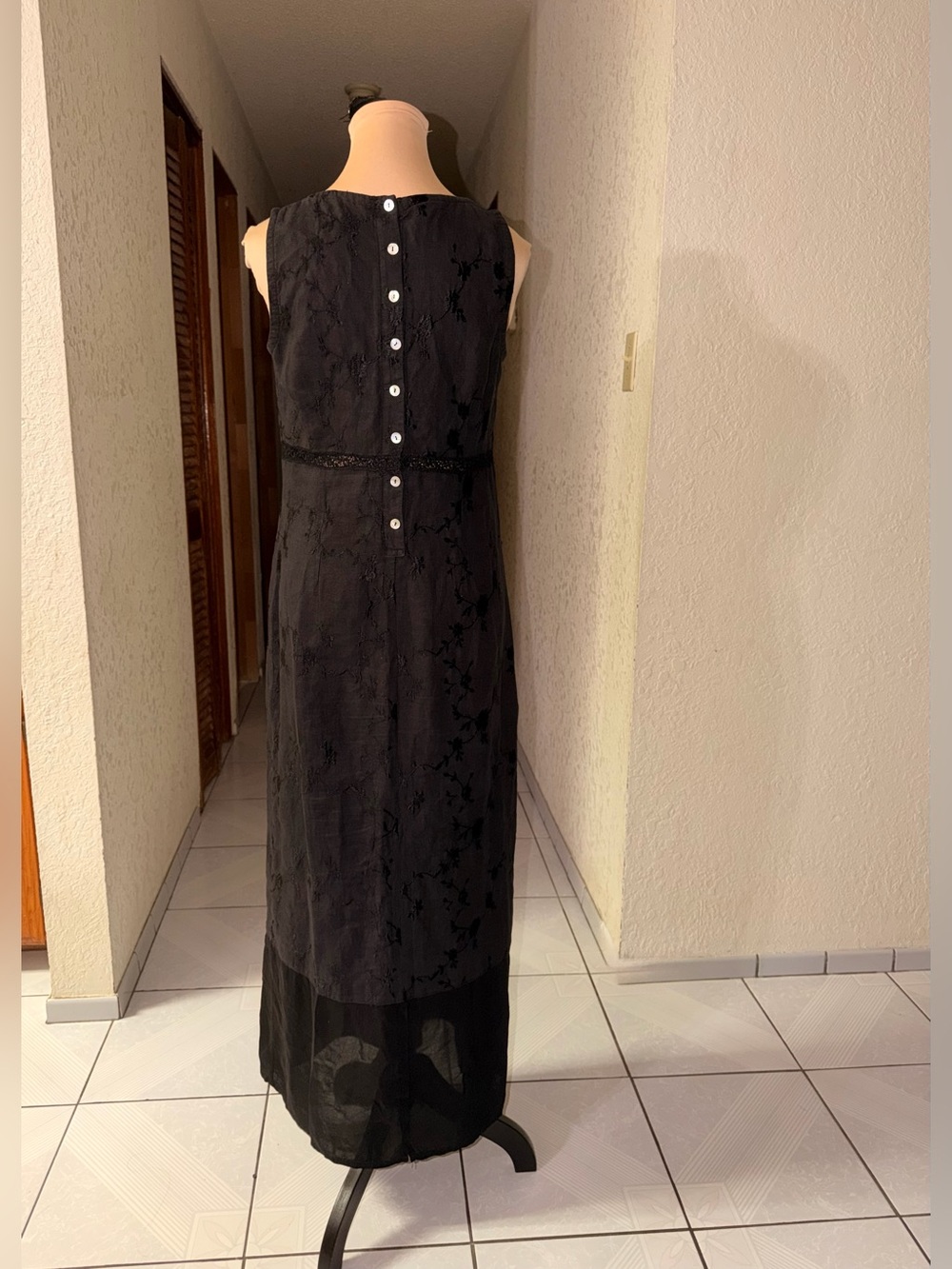 Vintage Johnny Was Collection 100% Linen Black Embroidered Dress /made in USA - Picture 2 of 5